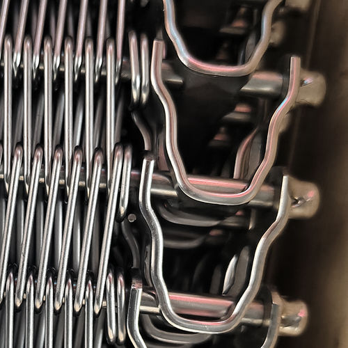 最新の会社ニュース ステンレス鋼ワイヤーメッシュ冷却コンベアベルト