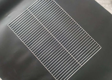 良い価格 70x50cmのパン屋オーブンのケーキの格子棚の商業冷却の棚のステンレス鋼ワイヤー オンライン